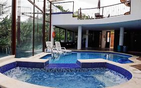 Hotel Mesón de los Virreyes
